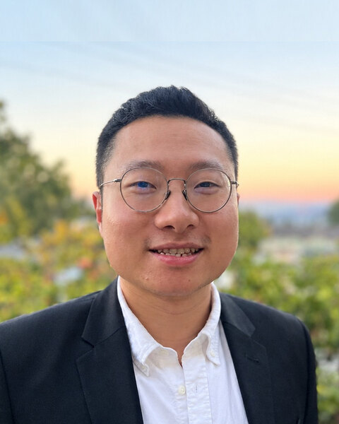 Chenlong Xiao